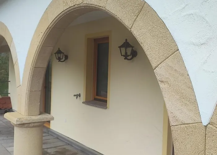 Haus Einhorn アパートホテル